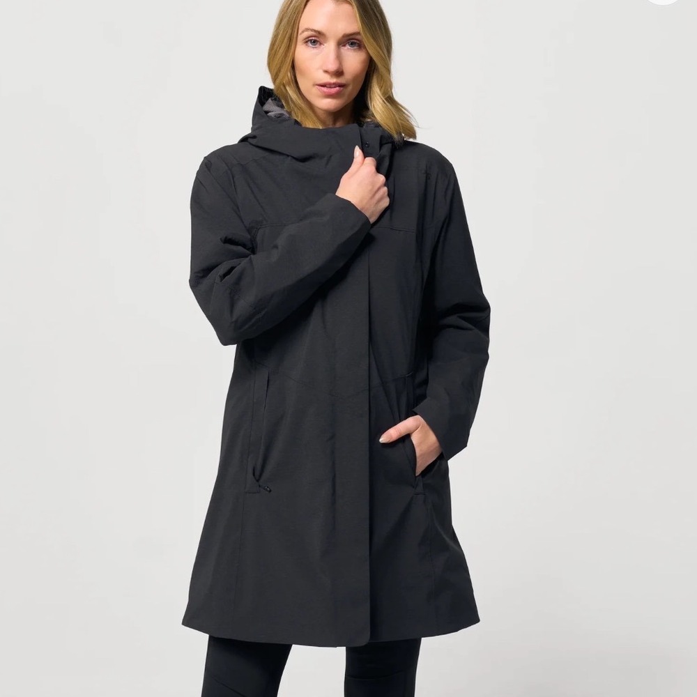 OROS Orion Parka Fig Medium New With‎ Tags